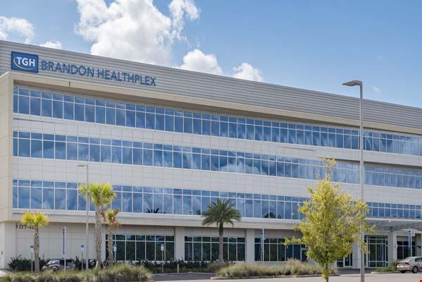 Camden Royal Palms Image 28