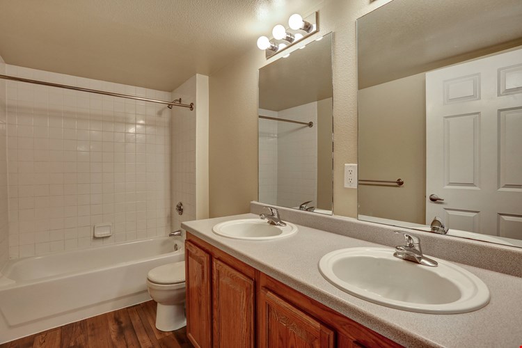 Belle Creek Apartment Homes Image 9