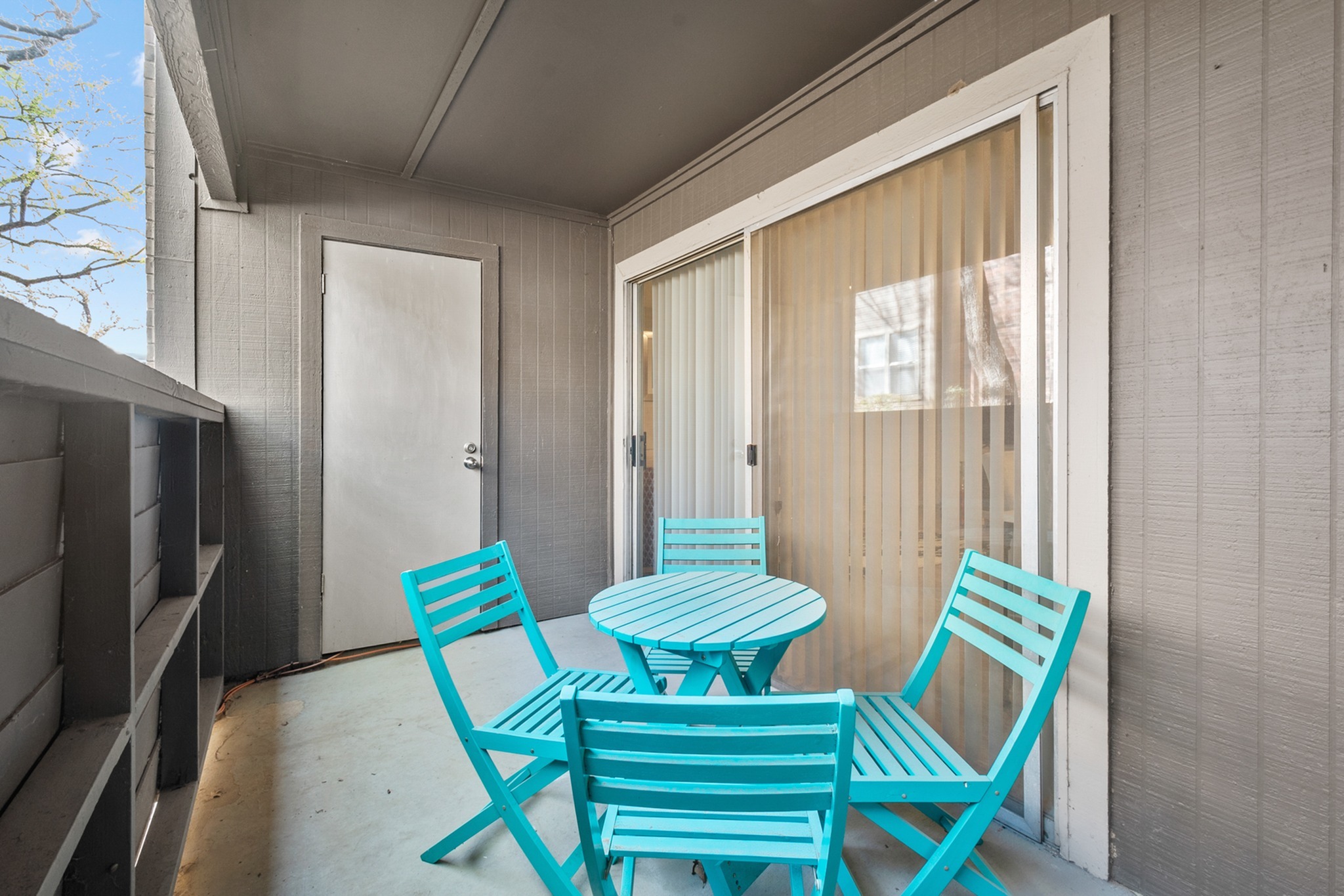 Post Oak Place Image 9