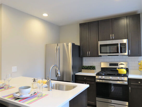 Crystal Towers Image 4