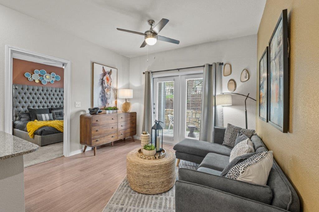 Redbird Ridge Apartments Image 11