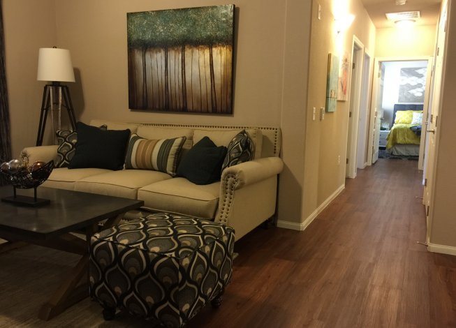 Boulder Pointe Image 9