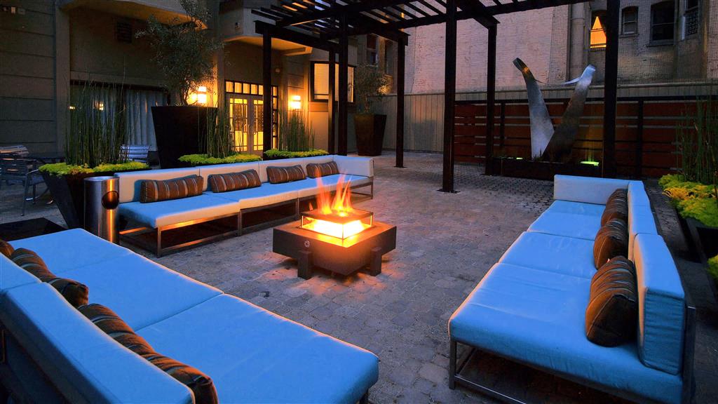 Tower 737 Condominium Rentals Image 13