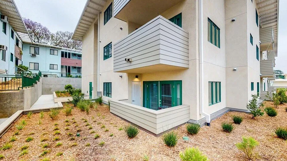 Chase Knolls Image 1