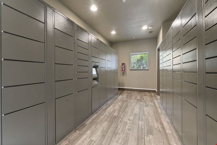 Larkin Apartment Homes Image 57