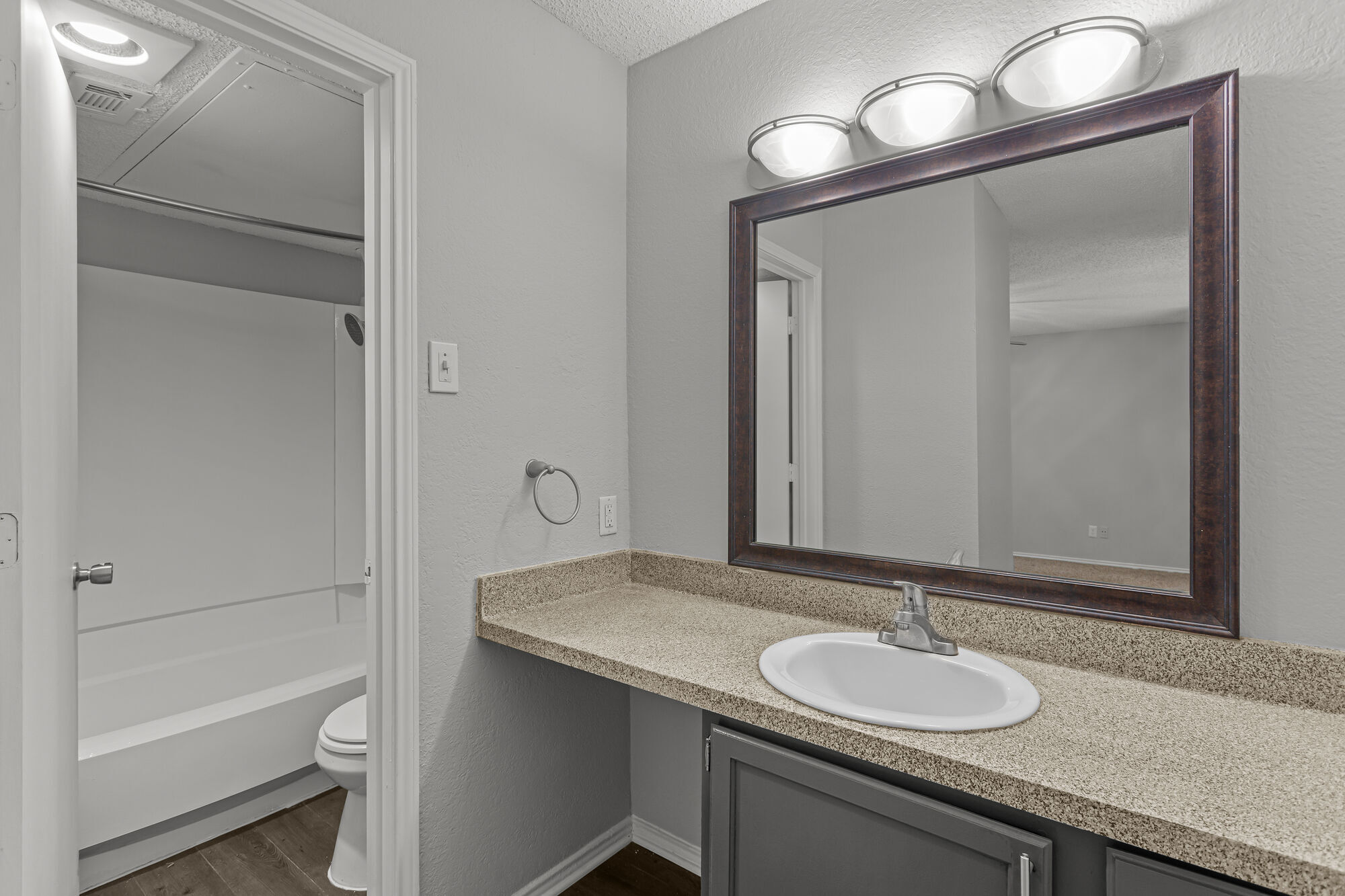 Park at Ashford Image 25