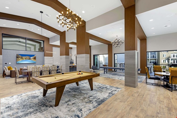 Camden Harbor View Image 37