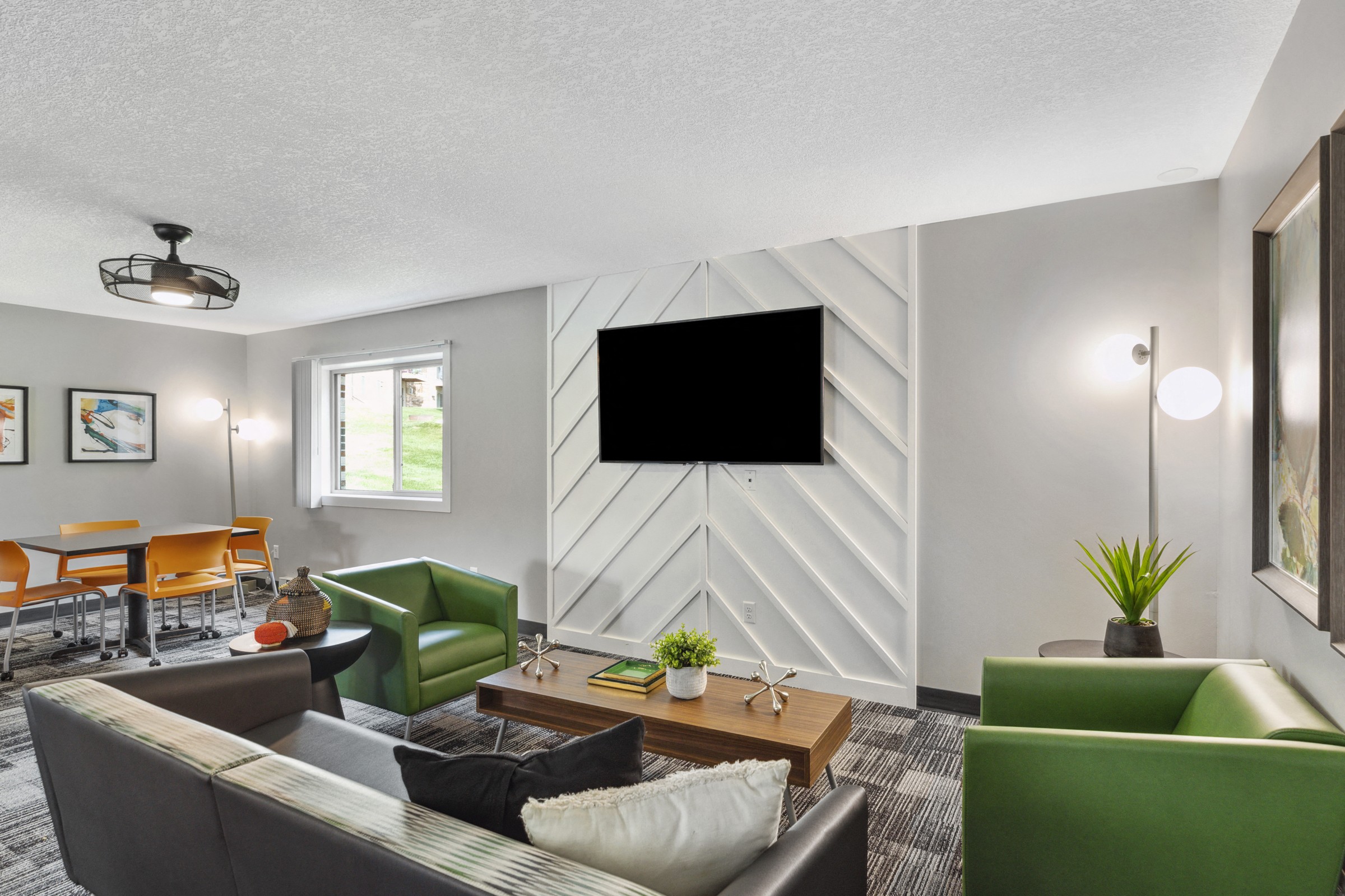 Silver Ridge Image 8