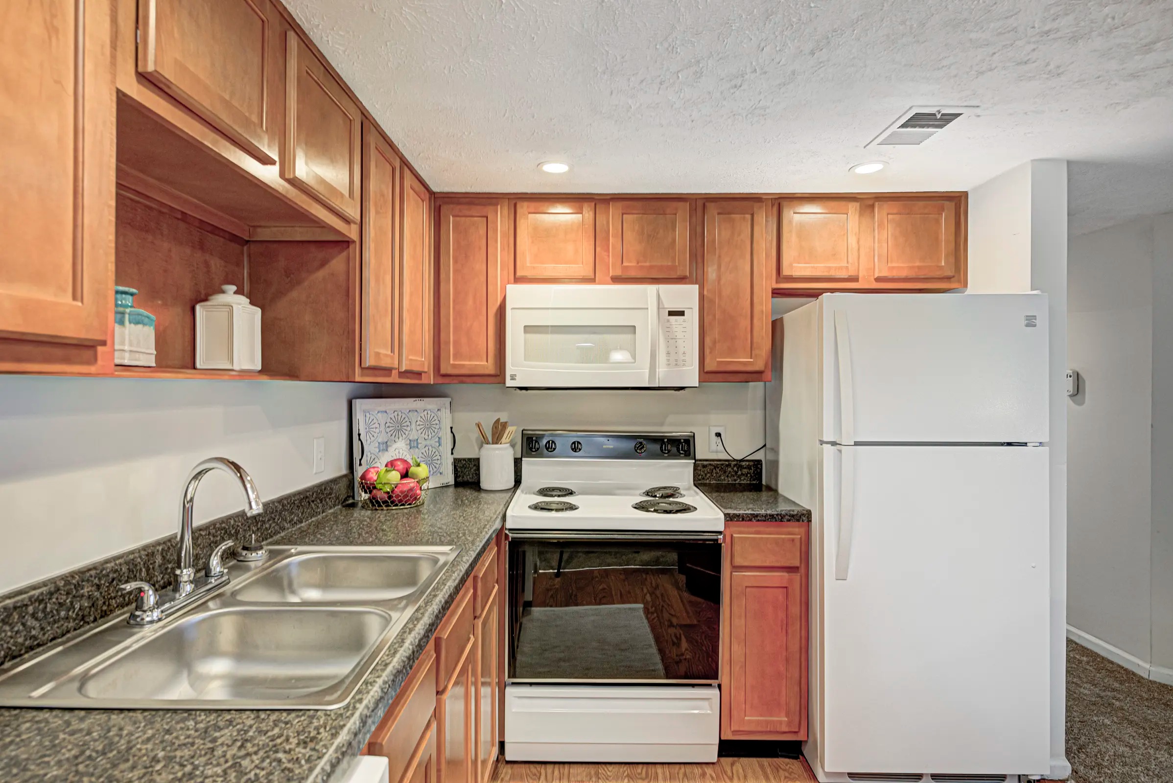 Creek Bay at Meridian Woods Image 11