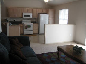 Falcon Falls Apts and Homes Image 15