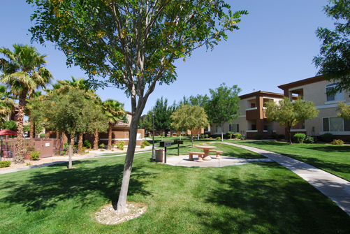 Parkside Villas Image 3