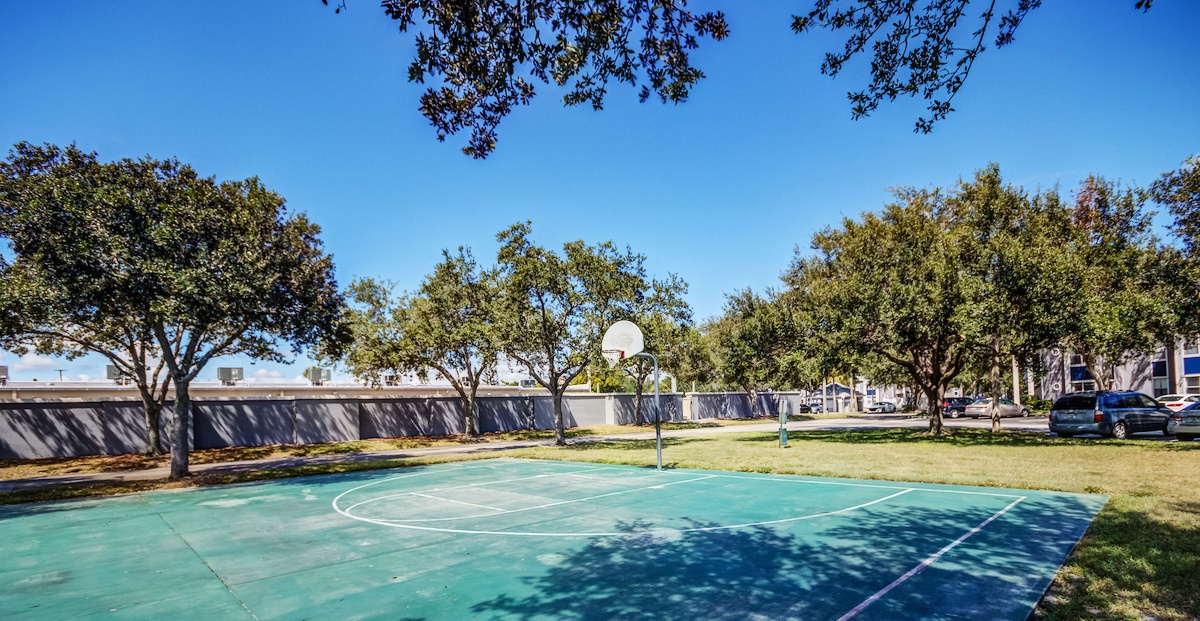 Ocean Pointe Image 13