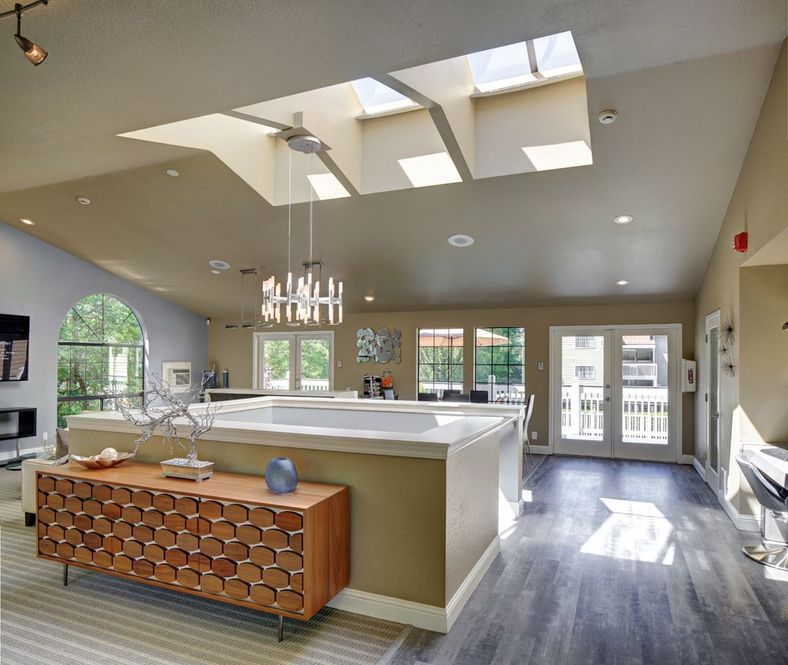 2000 Lake Washington Image 11