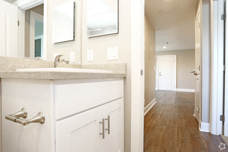 Summerhill Terrace Apartments Image 65