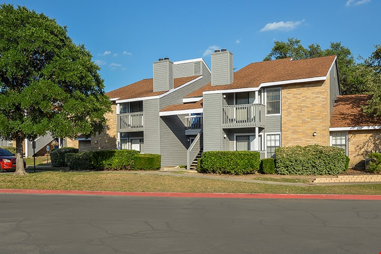 Apartments At Stoneleigh San Antonio Apartmentsearch Com