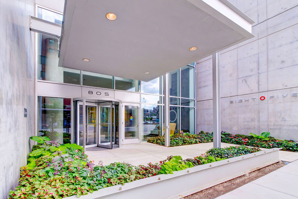 Eight O Five Image 29