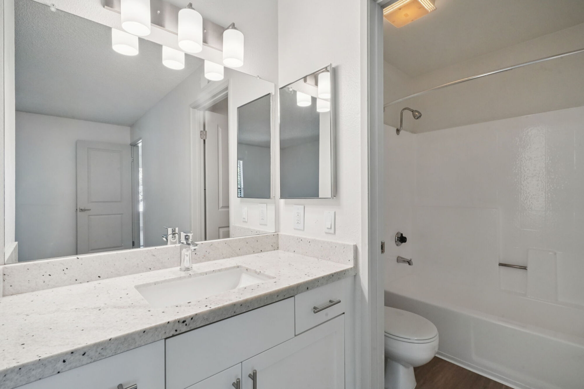 Hensley at Corona Pointe Image 37