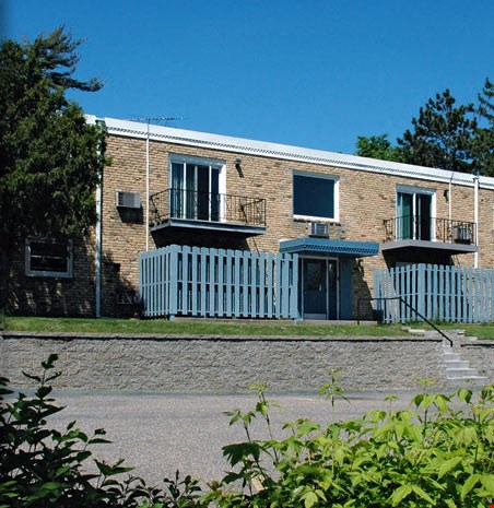 Pascal Apartments Image 1