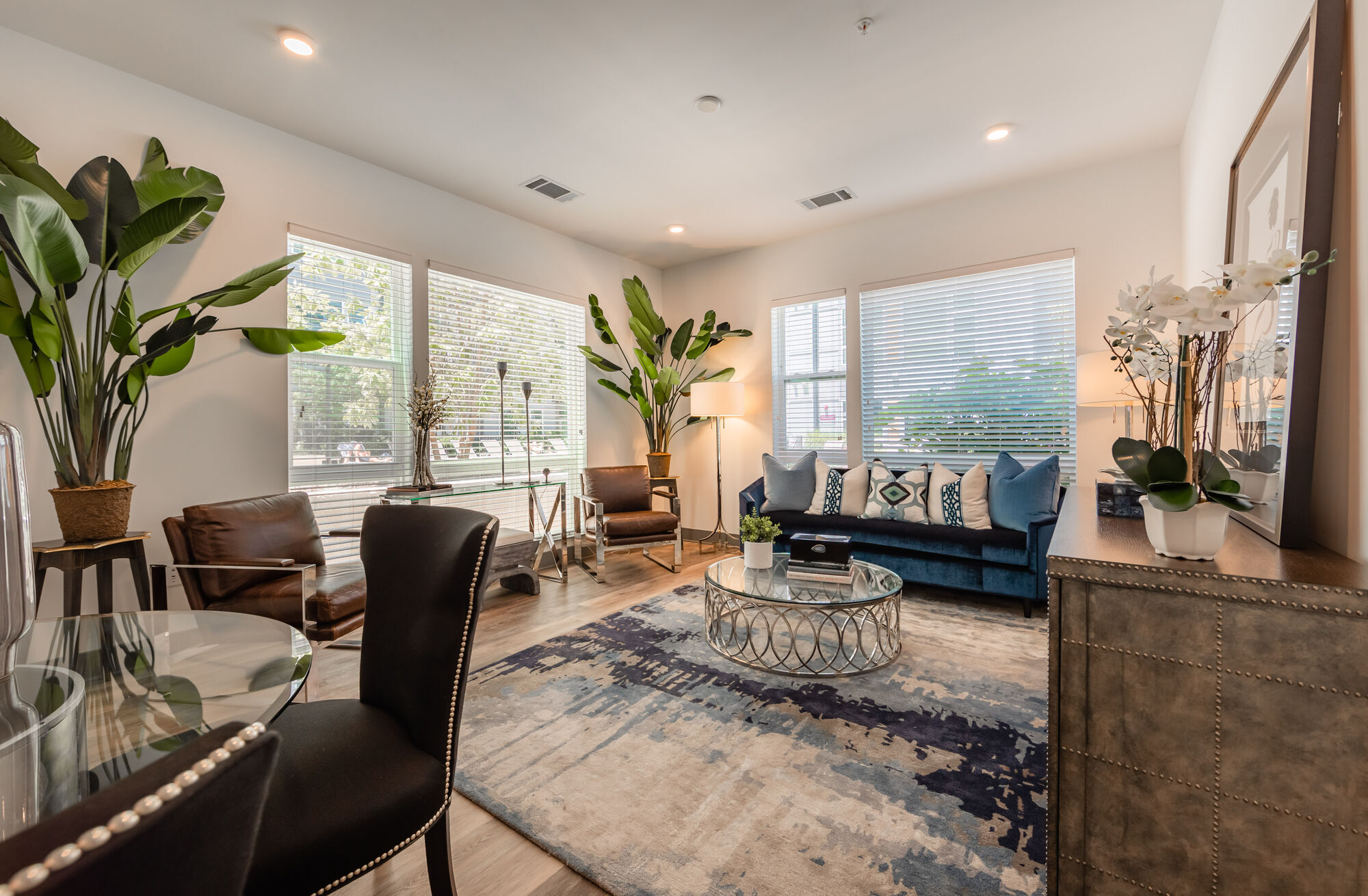 Uptown 550 Image 38