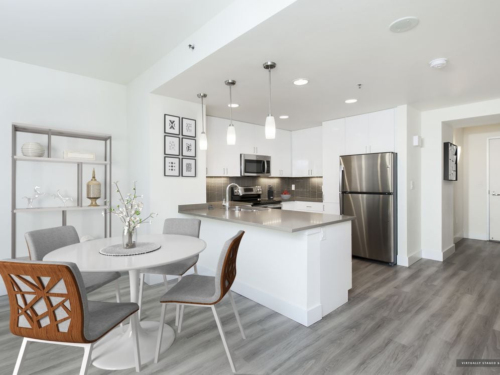 Modern Collection Kitchen and Dining with Hard Surface Vinyl Plank Flooring