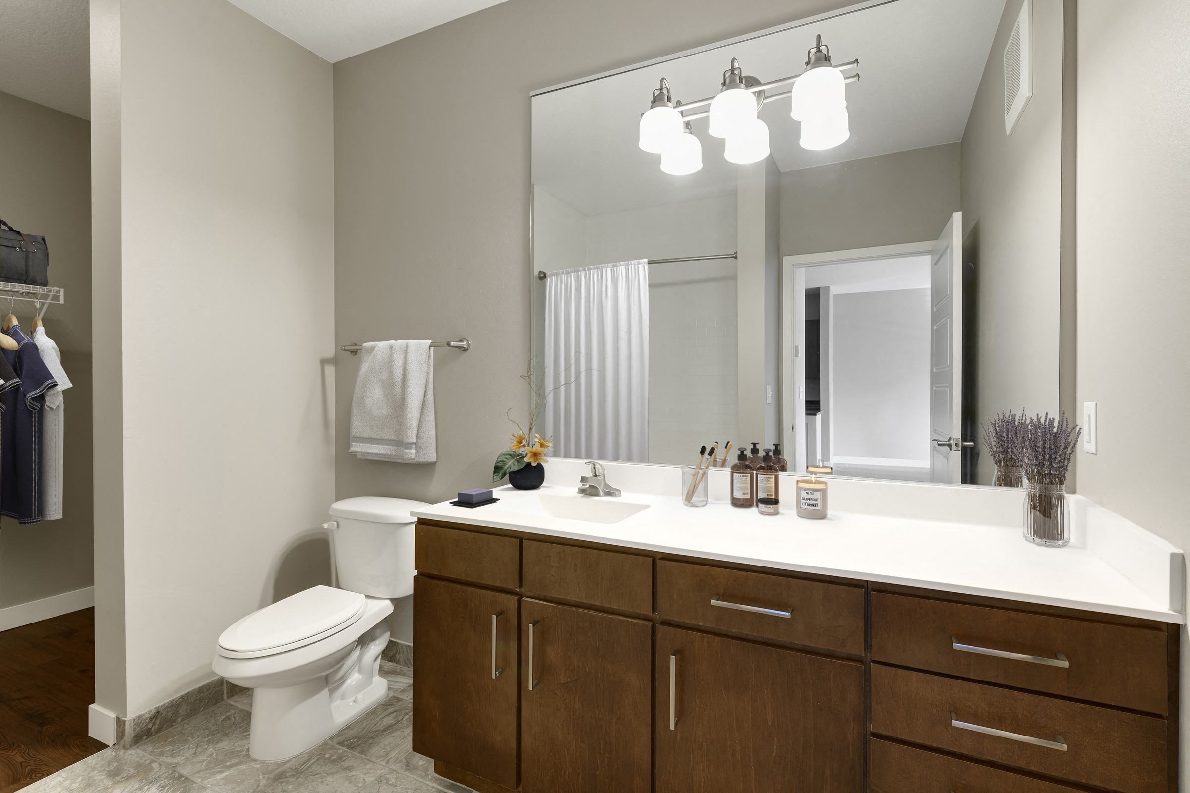 Be @ Axon Green Image 13