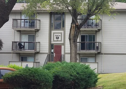 Briarwood Gardens Image 3