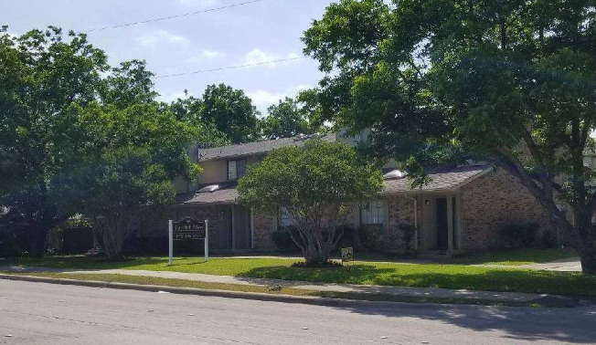 Rosehill Place Townhomes Image 2