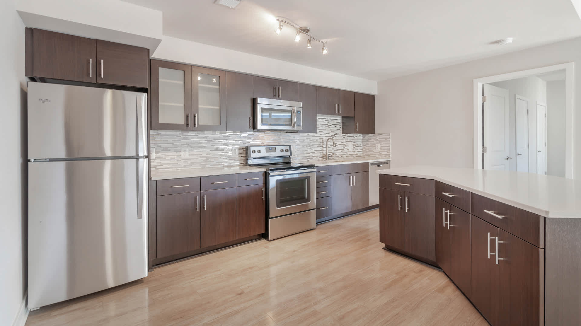 Radiant Fairfax Ridge Image 29