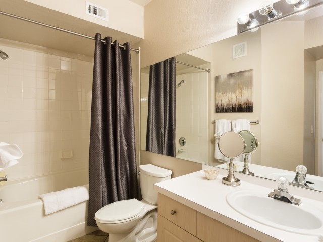 Saratoga Place Image 9