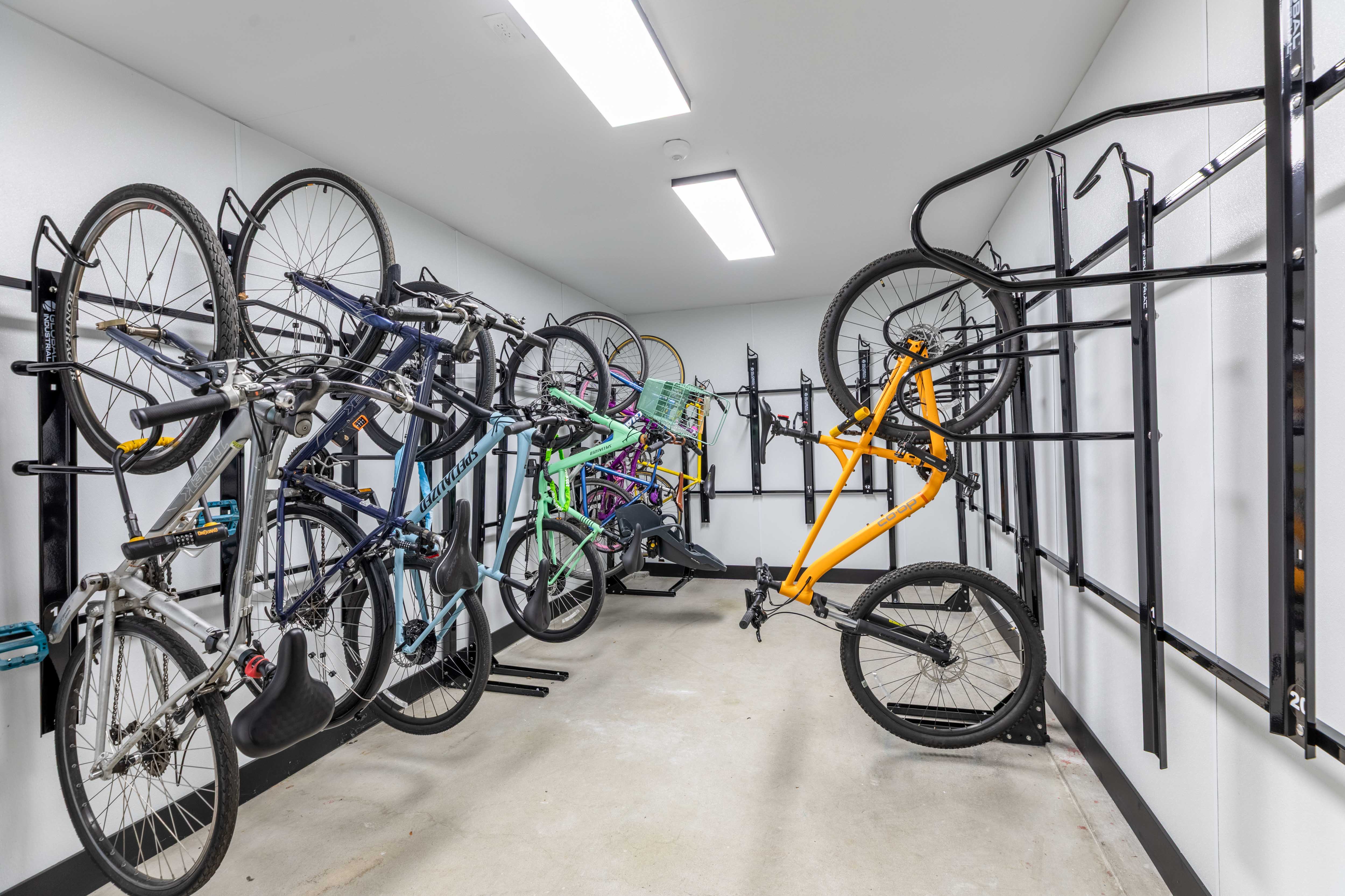 Pavilions at Silver Sage Apartments Image 21