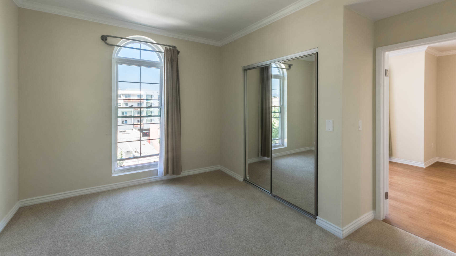 425 Broadway Image 2