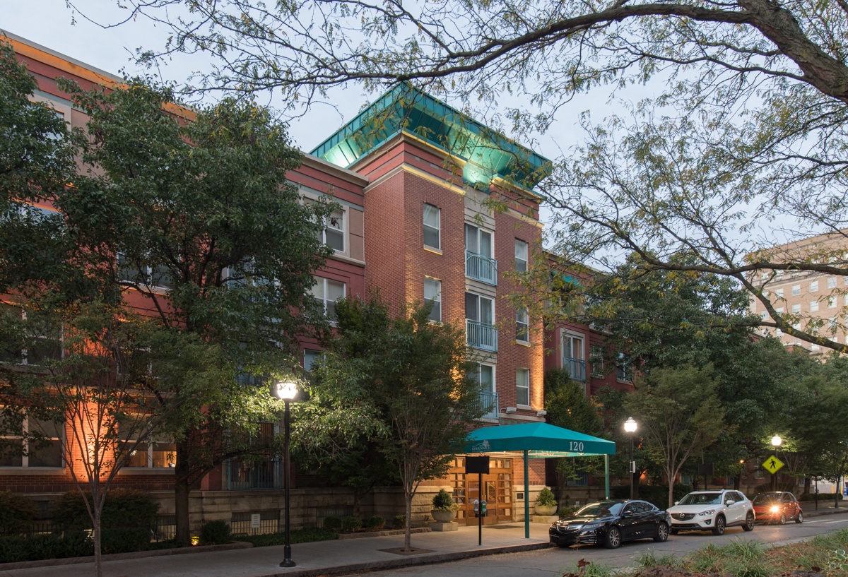 Greenwich on The Park Image 2