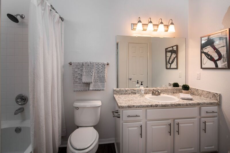 Waterford Crossings Image 12