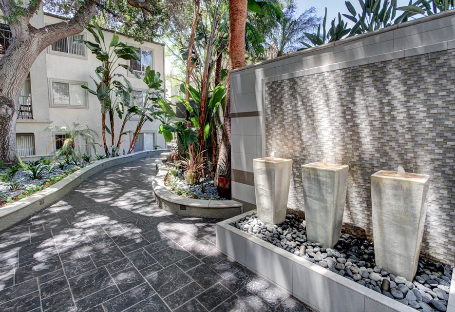 Town Center Image 16