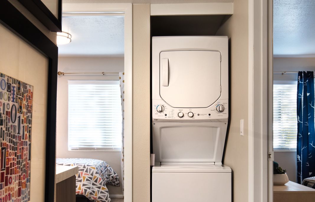 Clover Creek Apartments Image 14