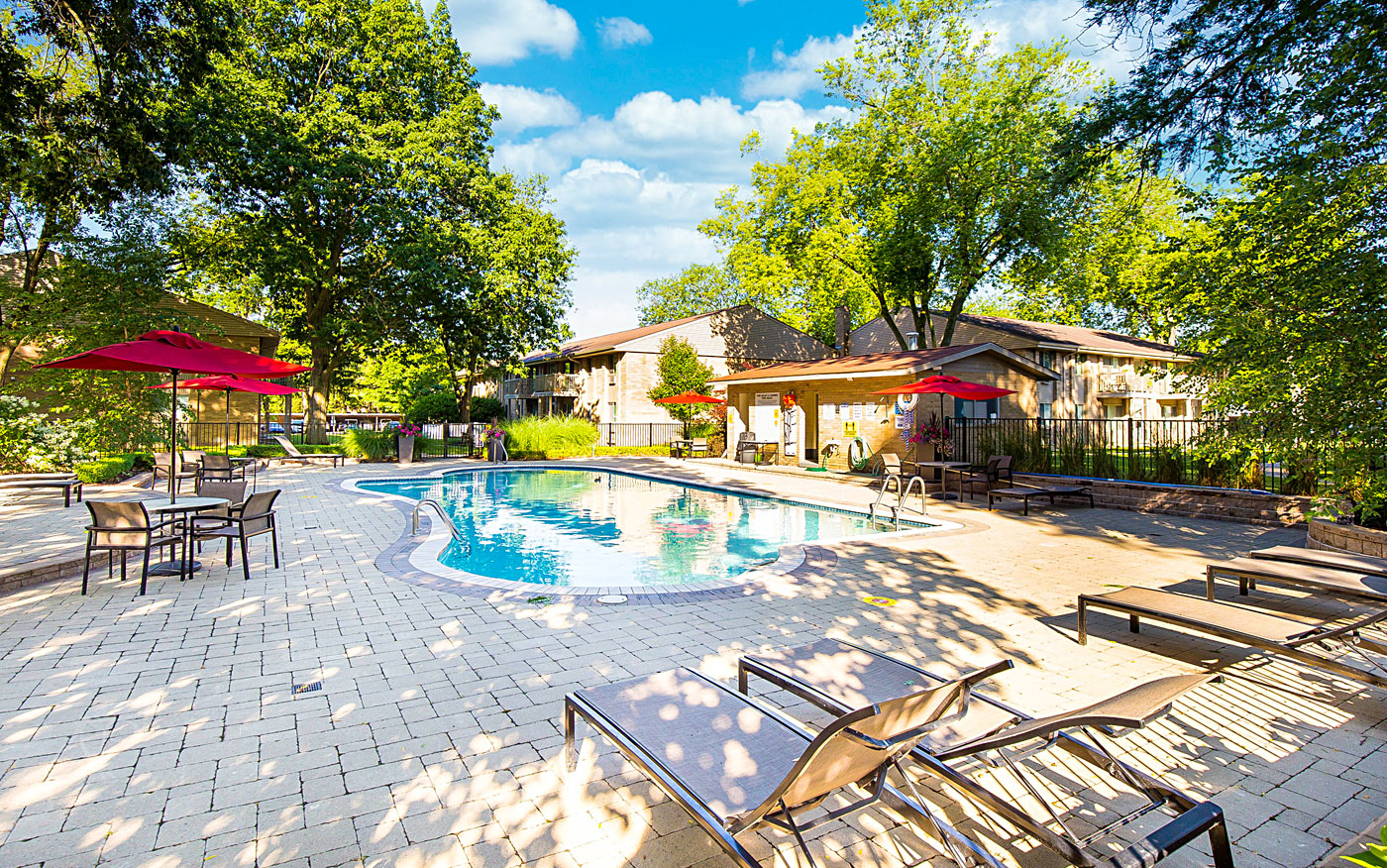 Pine Valley Apartments Image 1