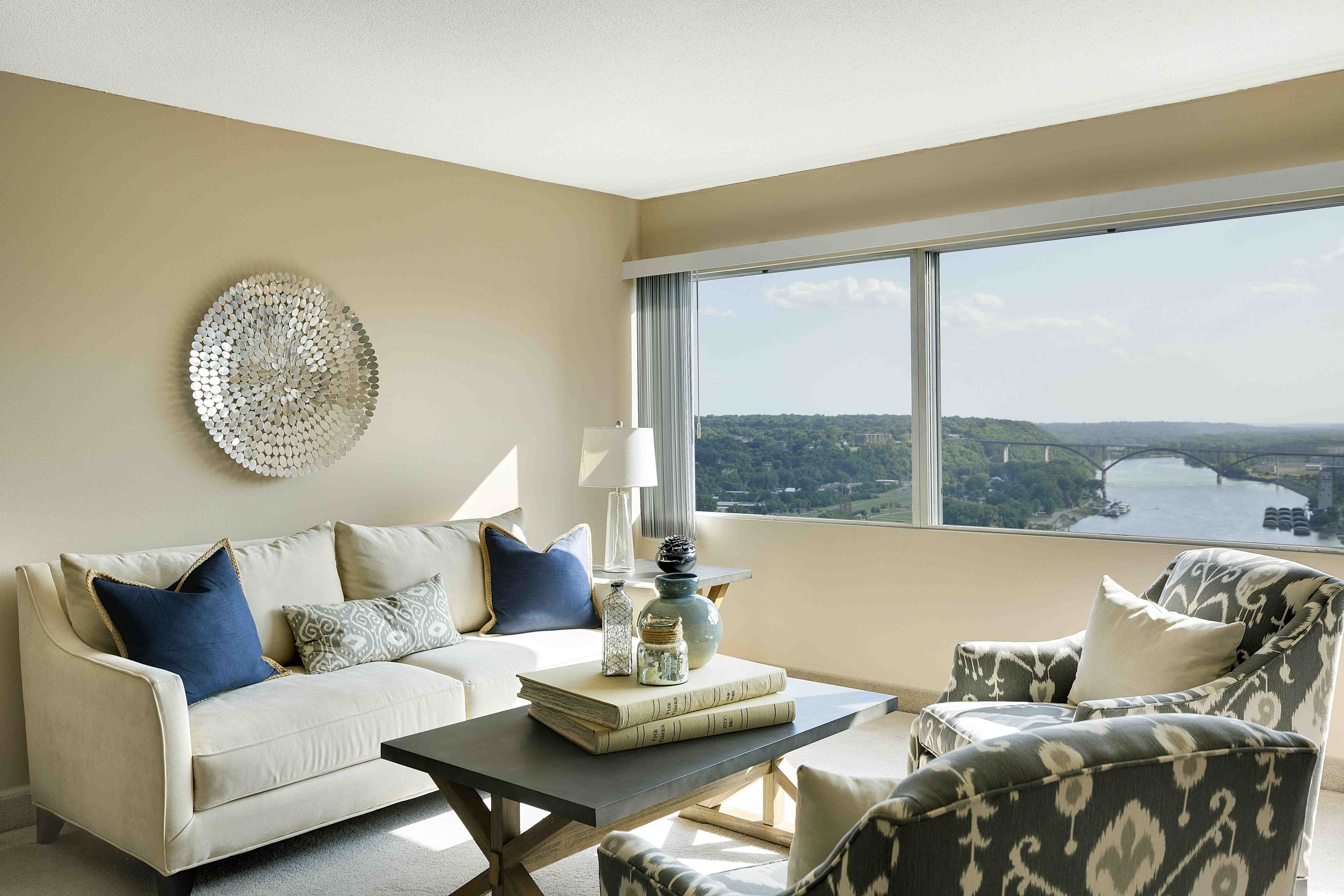 Kellogg Square Image 14