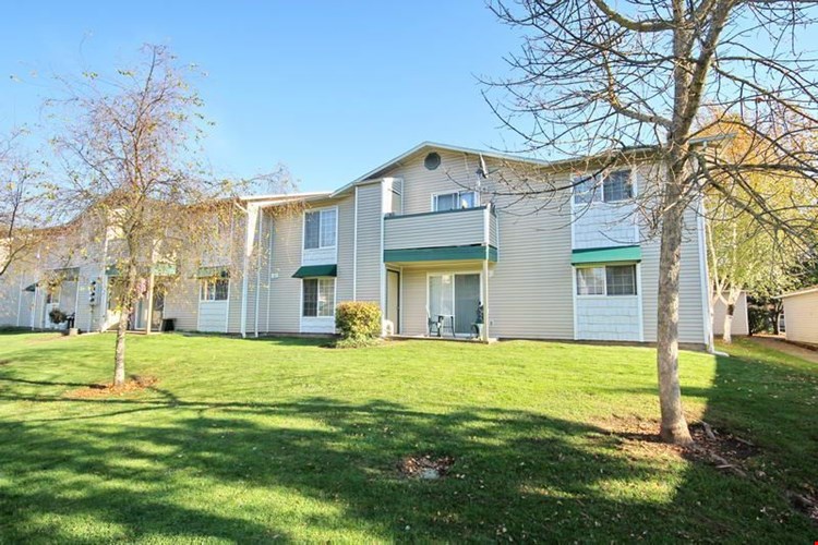 Market Place Apartments Image 11