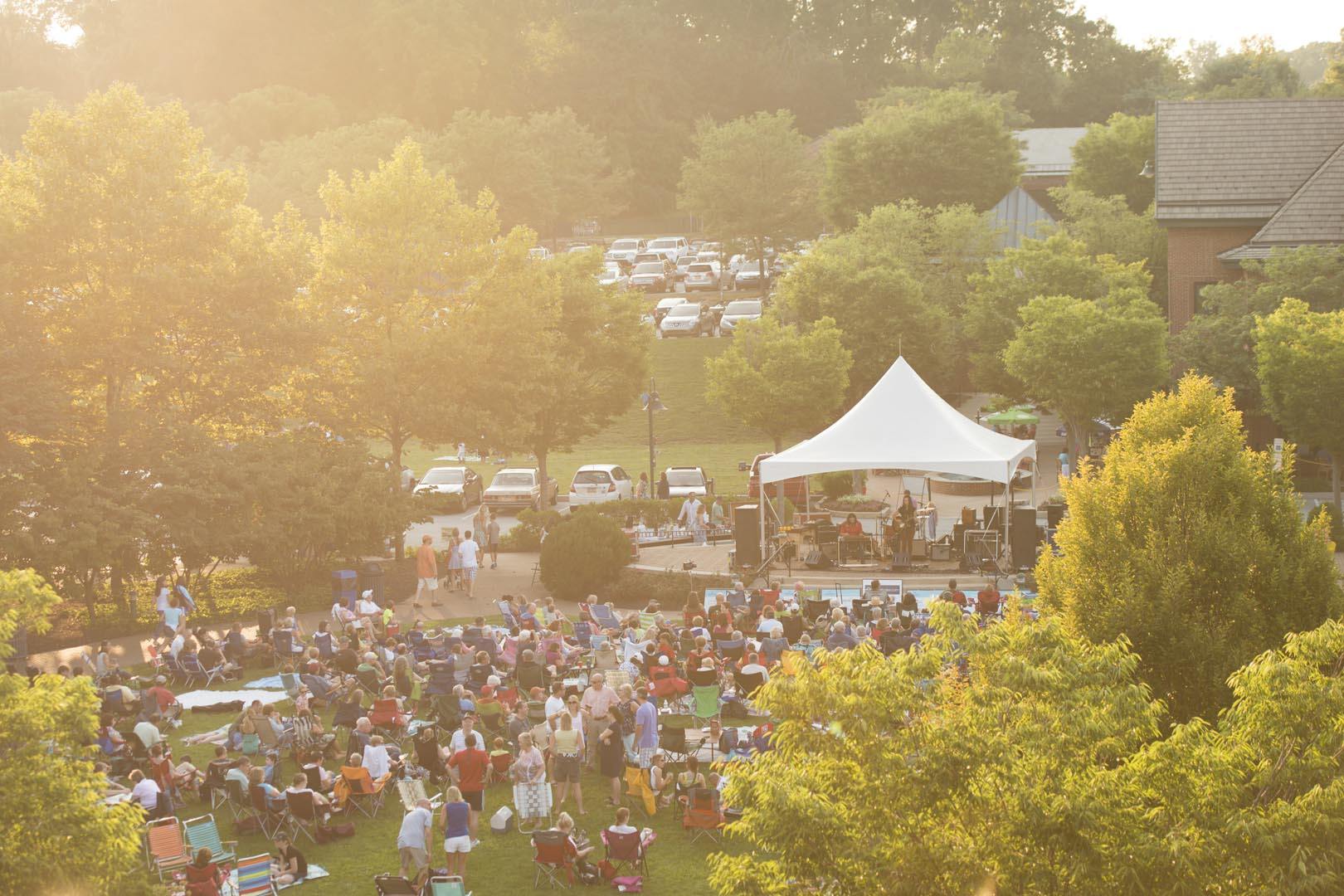 Claremont on the Square Apartments Image 36