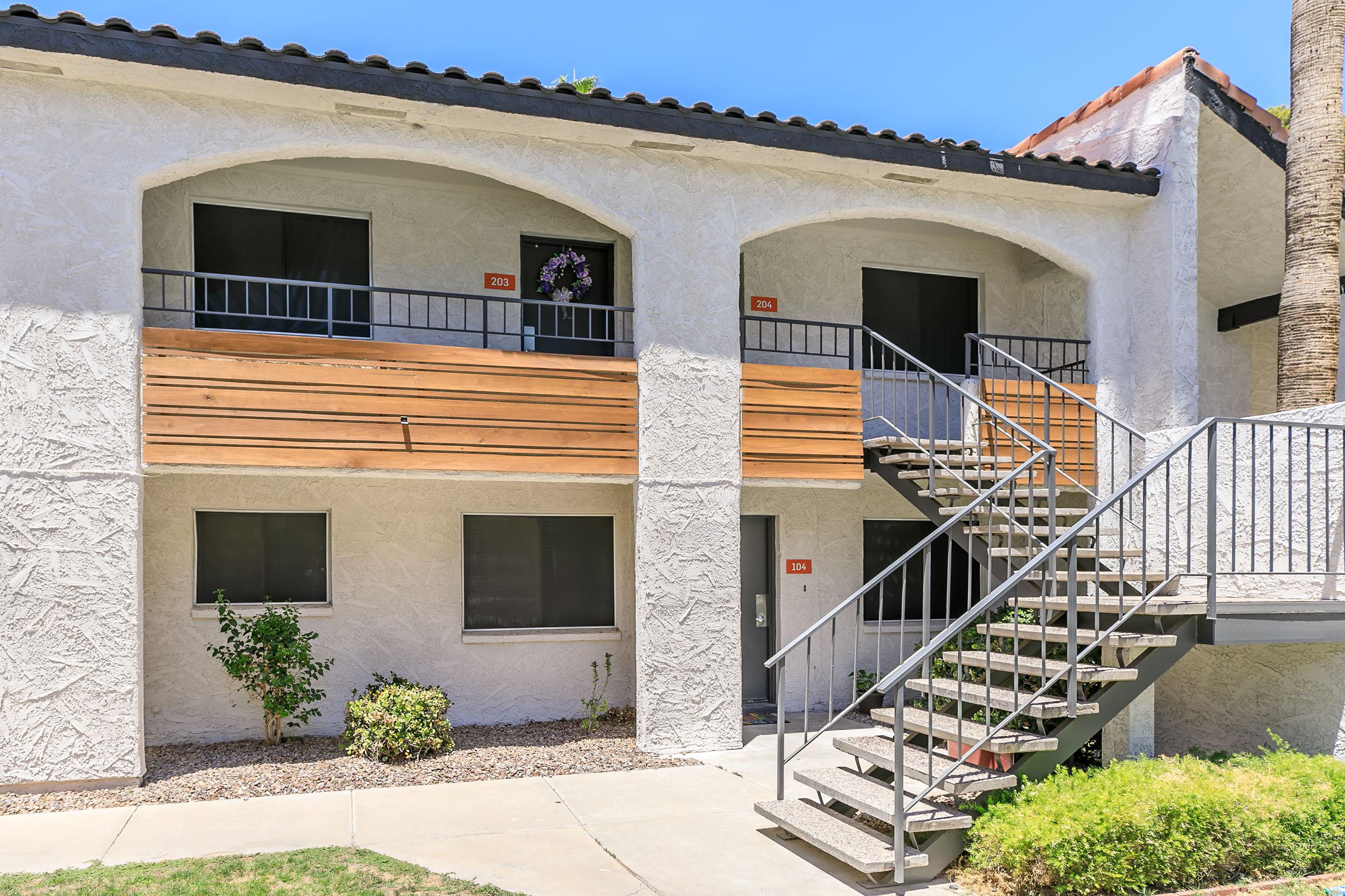 The Tides on East Cactus Image 3