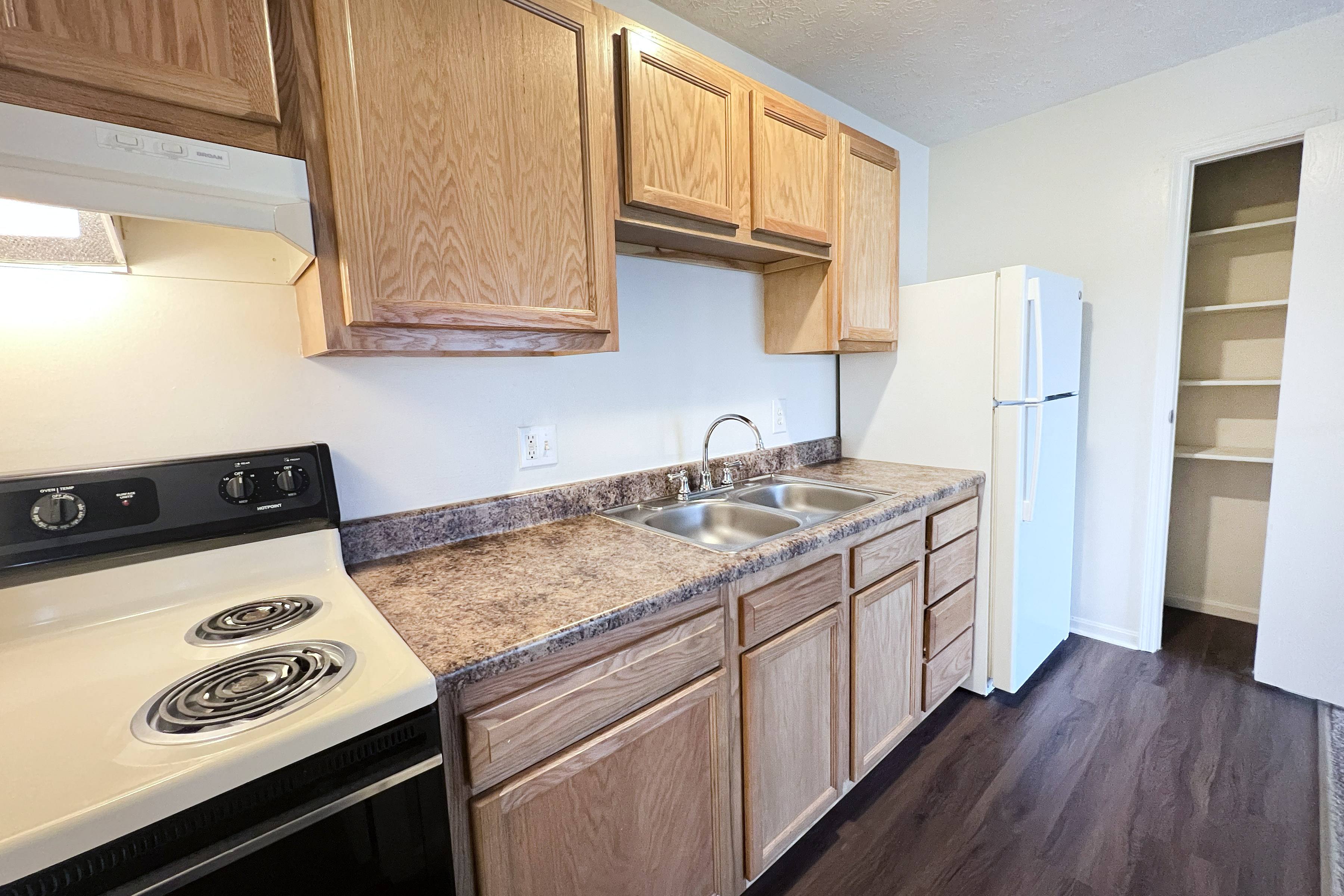 Crown Crossing Apartments Image 75