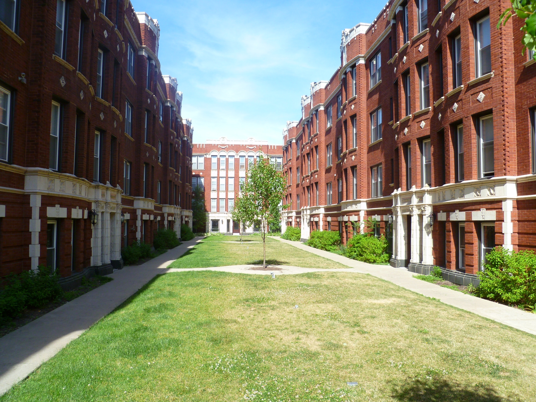 5222-38 S Drexel Avenue Image 1