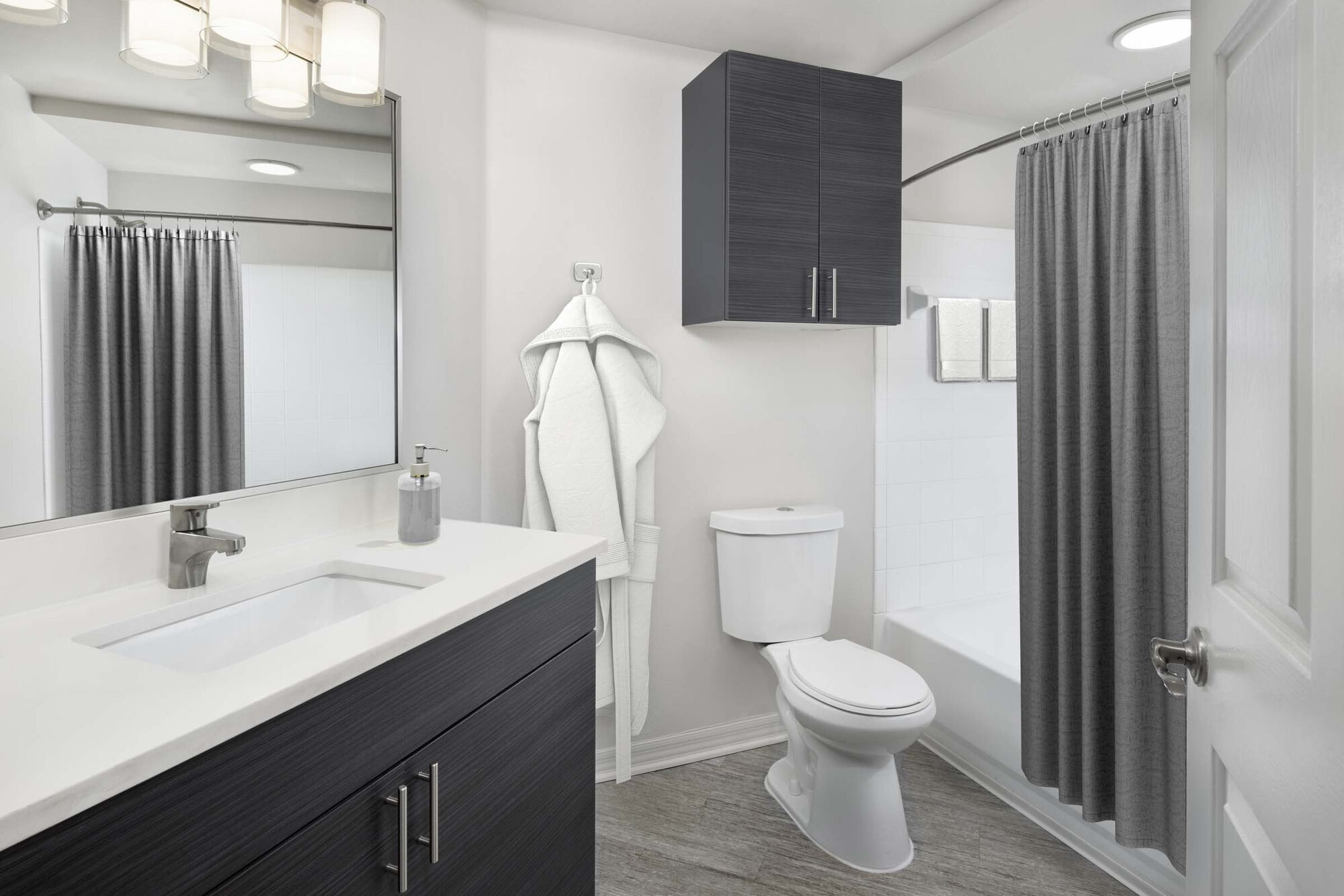 Camden Lee Vista Image 15