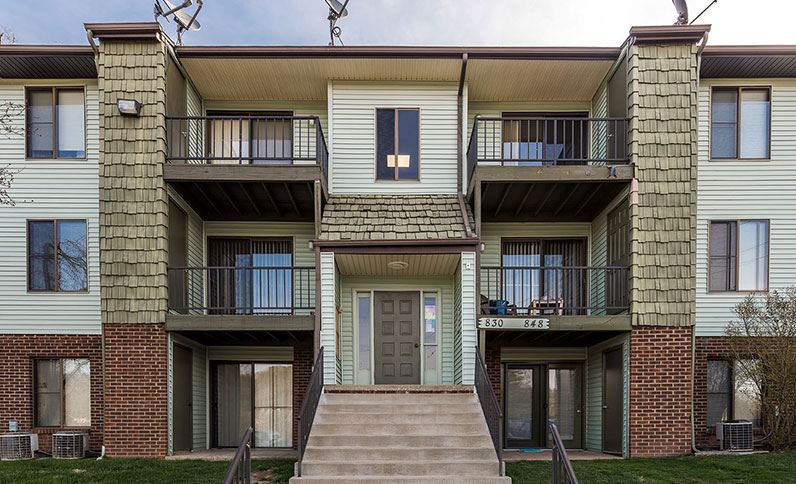 Roxalana Hills Apartments Image 1