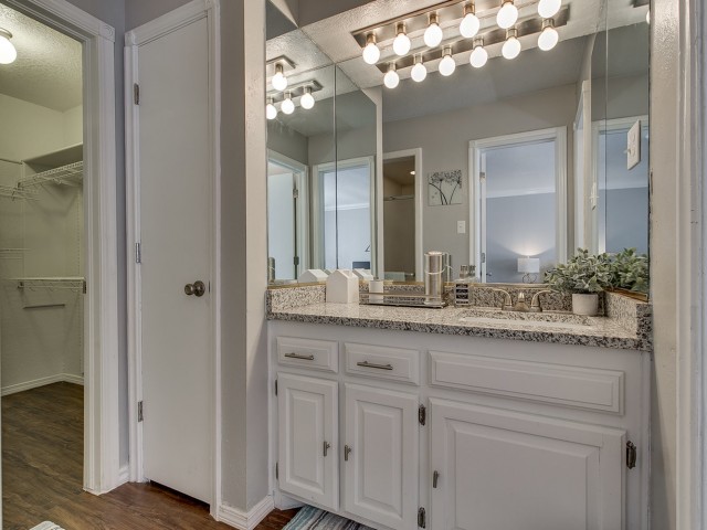 Garden Gate Image 33