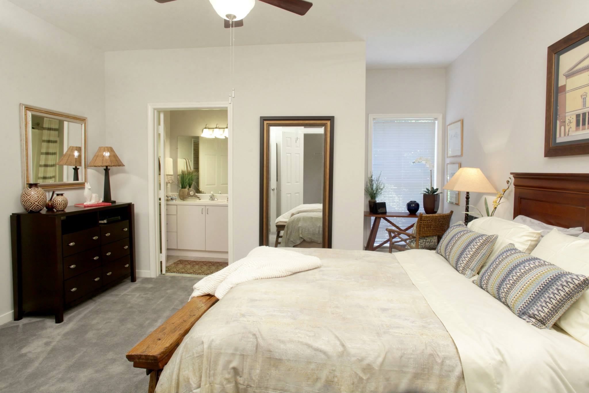 South Bluffs Apartments Image 21