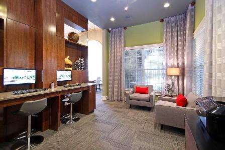 Creekside Apartments Image 17