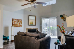 Hulen Park Place Image 18