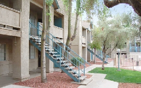 Brook Creek Apartments Image 3
