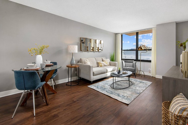 Hancock Square at Arlington Station Image 31